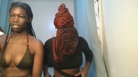 queen online show from 14, 12, 2025