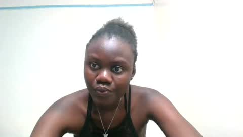 Snapshot of barbie_queen2 chatting on 12, 6, 2026 queen online show from 12, 6, 2026