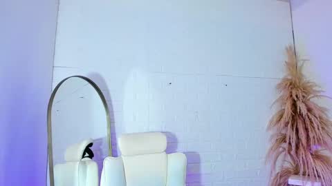 Snapshot of barbiegirl___ chatting on 15, 2, 2025 barbiegirl___ online show from 15, 2, 2025