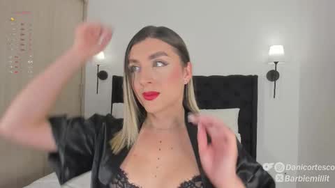 barbiemillit online show from 23, 11, 2025