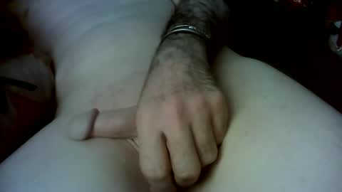 Snapshot of barenaked07 chatting on 13, 12, 2024 barenaked07 online show from 13, 12, 2024