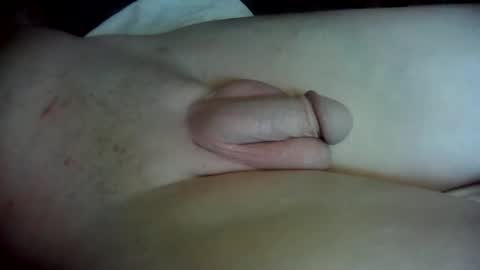 Snapshot of barenaked07 chatting on 16, 12, 2024 barenaked07 online show from 16, 12, 2024