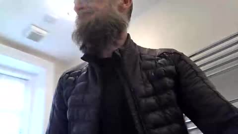 Snapshot of basiccamguy chatting on 11, 6, 2026 basiccamguy online show from 11, 6, 2026