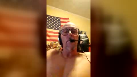 Snapshot of bassman966 chatting on 25, 6, 2026 bassman966 online show from 25, 6, 2026