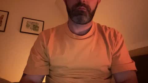 Snapshot of basstard_one chatting on 17, 5, 2026 basstard_one online show from 17, 5, 2026