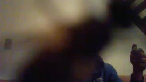 basteleus1 online show from 3, 10, 2025