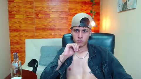 Snapshot of bastiaan_28 chatting on 4, 12, 2024 Bastian online show from 4, 12, 2024