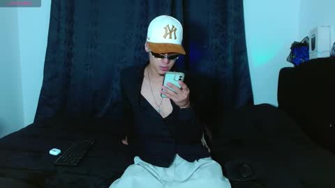 Bastian online show from 23, 11, 2025