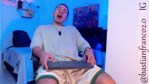 Bastian Independent Model online show from 29, 12, 2024