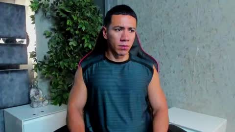 Bastian Independent Model online show from 8, 10, 2025