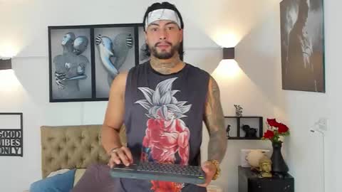 bastian_jones1 online show from 6, 10, 2025