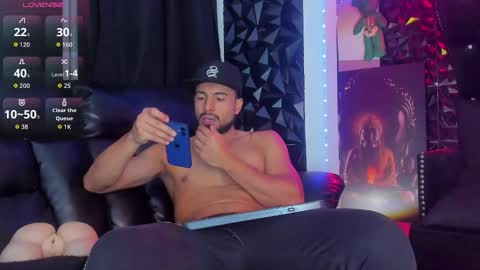 Snapshot of bastian_ruiz chatting on 5, 10, 2025 bastian online show from 5, 10, 2025