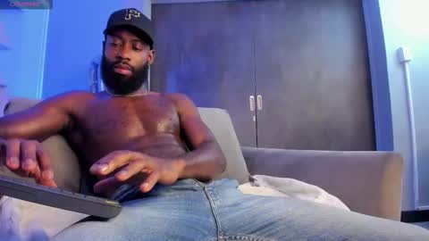 Bastian. online show from 10, 11, 2025