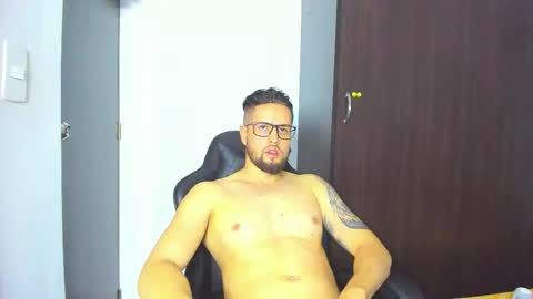 bastianwatson10 online show from 7, 11, 2025