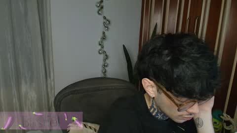 Bastiel online show from 26, 11, 2025