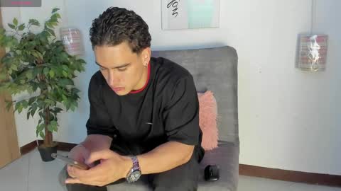 Snapshot of battista_turner chatting on 18, 4, 2026 battista online show from 18, 4, 2026