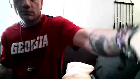 Snapshot of battlewolfxx chatting on 19, 11, 2025 battlewolfxx online show from 19, 11, 2025