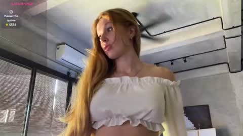 Snapshot of battyredhair chatting on 20, 6, 2026 Battyredhair online show from 20, 6, 2026