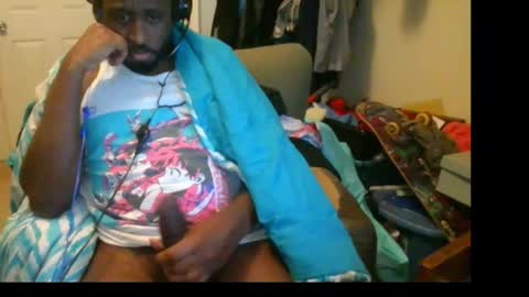 rocker n queen online show from 6, 1, 2025