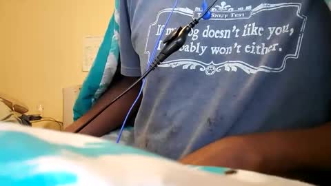 rocker n queen online show from 4, 3, 2025