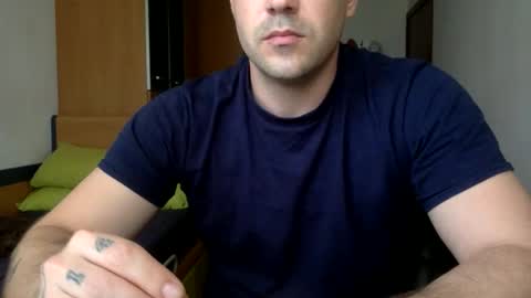 BB Namelezz online show from 23, 4, 2026