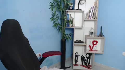 Charlote online show from 27, 1, 2025