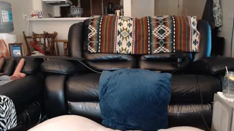 Julie online show from 6, 2, 2025