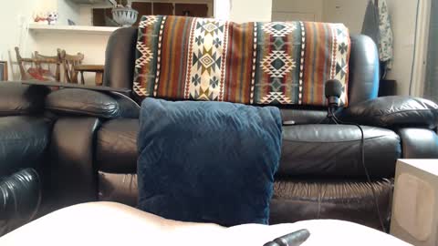 Julie online show from 10, 2, 2025