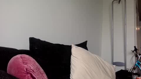 bby2brat online show from 10, 1, 2025