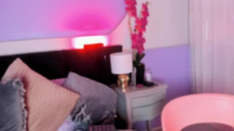 Snapshot of bby_izzy chatting on 11, 5, 2026 Bby online show from 11, 5, 2026