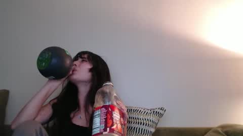 bby_julesss online show from 20, 11, 2025