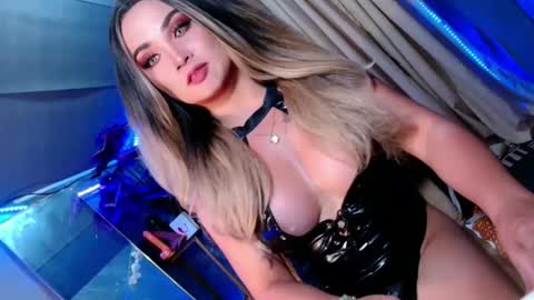 bby_lexielore69 online show from 8, 10, 2025