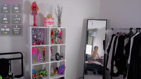 Snapshot of bbybee_lin chatting on 13, 7, 2026 bbybee lin online show from 13, 7, 2026