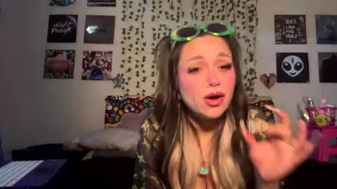 bbyslugggg online show from 25, 2, 2025