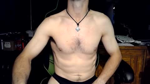 bchillin28 online show from 5, 11, 2025