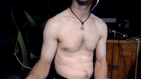 bchillin28 online show from 21, 4, 2026