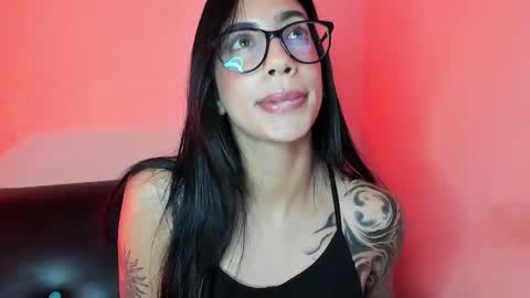 daniela villamizar online show from 24, 1, 2025