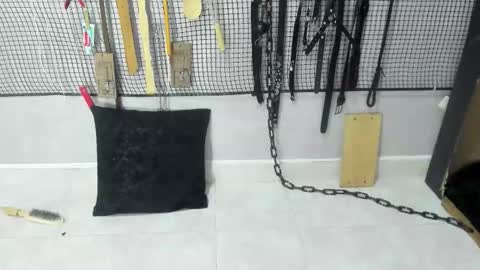 Meduza  online show from 15, 2, 2026