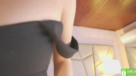 Snapshot of be_curiouss_ chatting on 30, 5, 2026 Helena Evan online show from 30, 5, 2026