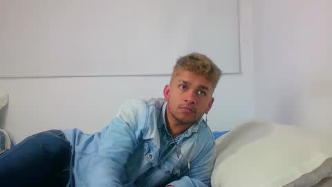 Snapshot of be_sinners chatting on 26, 12, 2024 Sara Juan online show from 26, 12, 2024