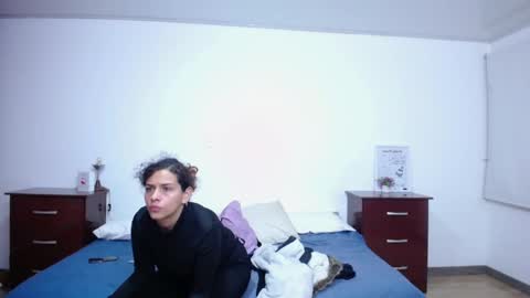 Snapshot of be_sinners chatting on 4, 11, 2025 Sara Juan online show from 4, 11, 2025