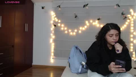 Sara  Juan online show from 14, 6, 2026