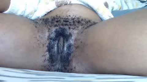 Snapshot of bea_black chatting on 3, 2, 2026 bea online show from 3, 2, 2026