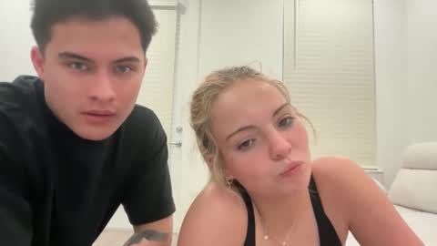 Snapshot of beachbabes999 chatting on 19, 2, 2026 beachbabes999 online show from 19, 2, 2026