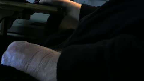 bear4146 online show from 2, 3, 2025