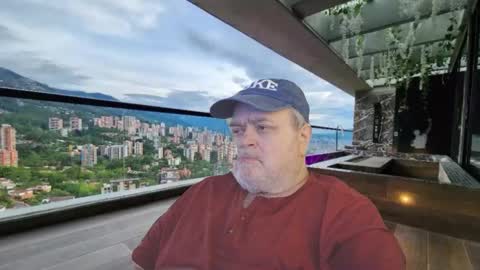 Snapshot of bear4muscle chatting on 2, 4, 2026 Dookie online show from 2, 4, 2026