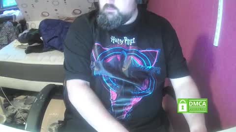 bear90130 online show from 28, 9, 2025