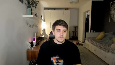 bear_beer130 online show from 13, 10, 2025