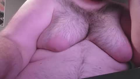 Snapshot of bear_man_oi chatting on 19, 10, 2025 bear_man_oi online show from 19, 10, 2025