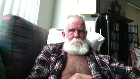 beardbushy online show from 15, 3, 2026